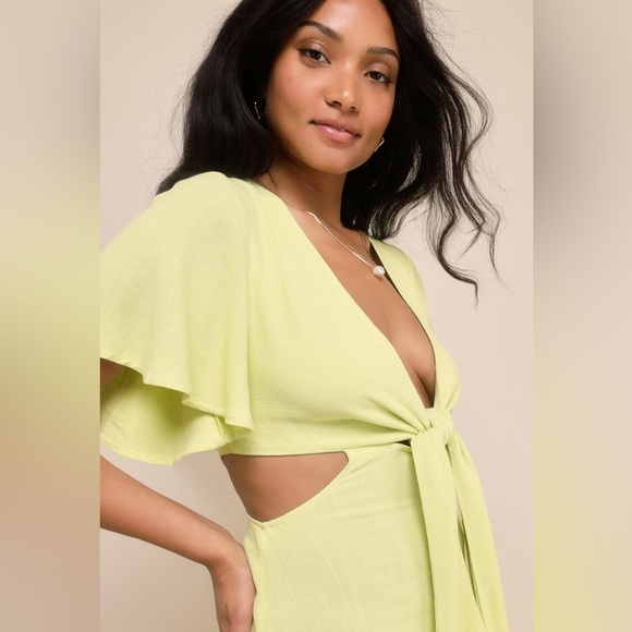 Summer Journey Light Green Tie-Front Cutout Midi Dress vacation Size large - Picture 6 of 8